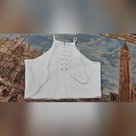 Charlotte Russe Cream Lace-Up Crop Top - Picture 7 of 7